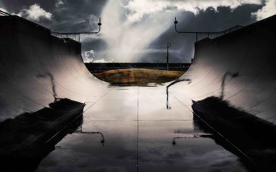 I’m Nowhere In-between: Why we need ‘seriously uncool’ criticism in education